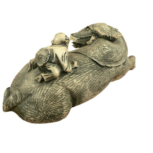 Asian style Ox Sculpture with figurine etched resin - Picture 7 of 11